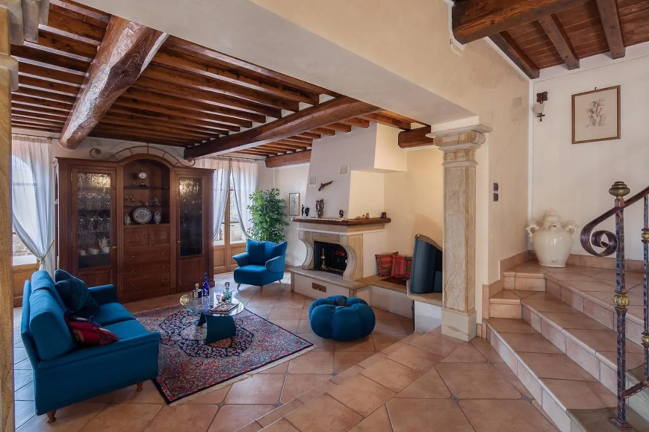 Corte Della Luna Cortona Villa